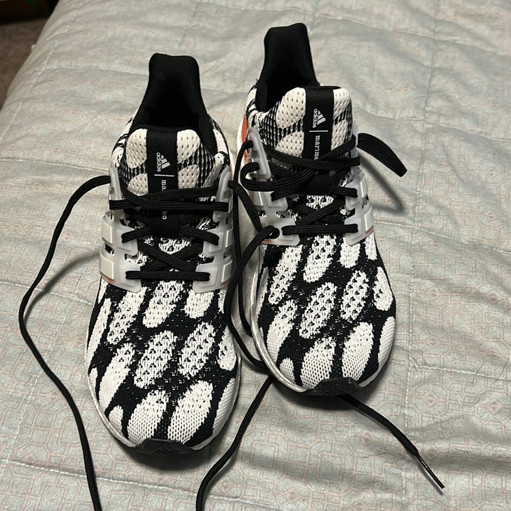 Ultra boost marimekko Like new Size 8 adidas shoes
